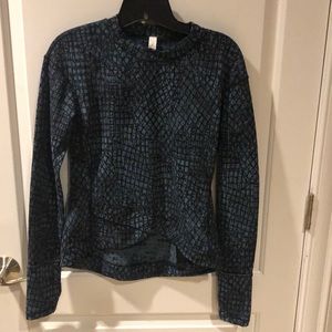 Lululemon top